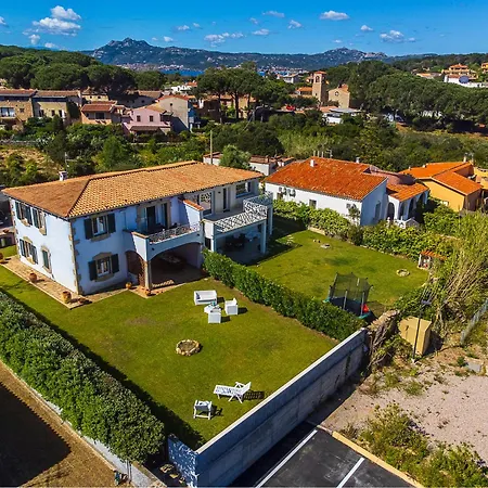 Villa Sardinia Family Lucrezia *